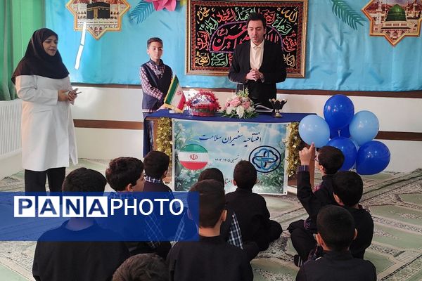 افتتاحیه «سفیران سلامت» در دبستان شهید قلنبر ناحیه دو شهرری 