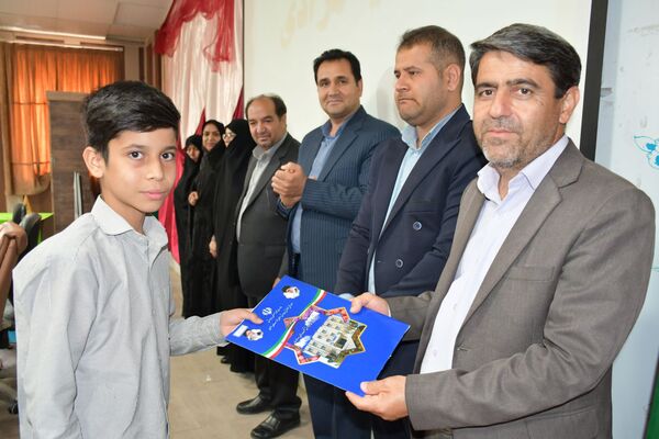 جشن ستارگان آموزش و پرورش مه‌ولات