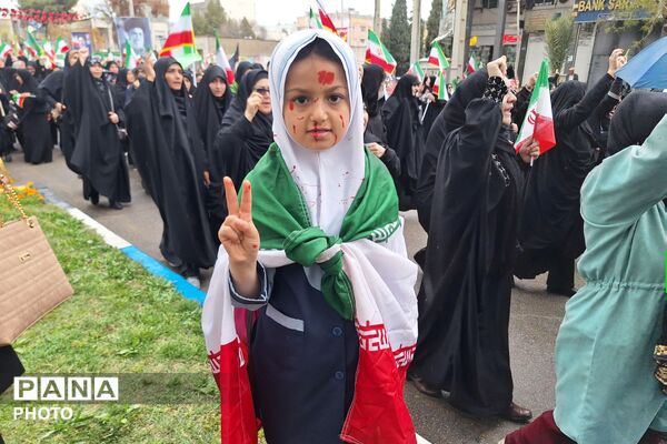 راهپیمایی روز قدس و تشییع شهید اقتدار در مرودشت