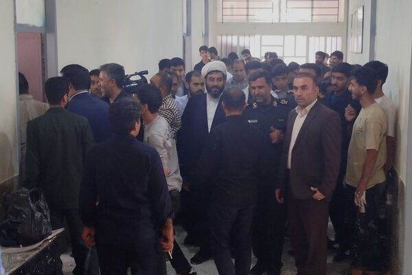 بازدید مسئولان از مدارس نوسازی‌شده لردگان در طرح ملی شهید عجمیان 