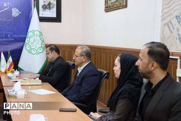نشست خبری شهردار جاجرم با اصحاب رسانه