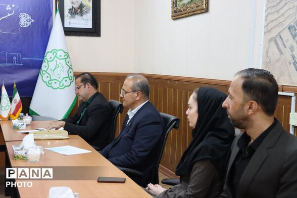 نشست خبری شهردار جاجرم با اصحاب رسانه