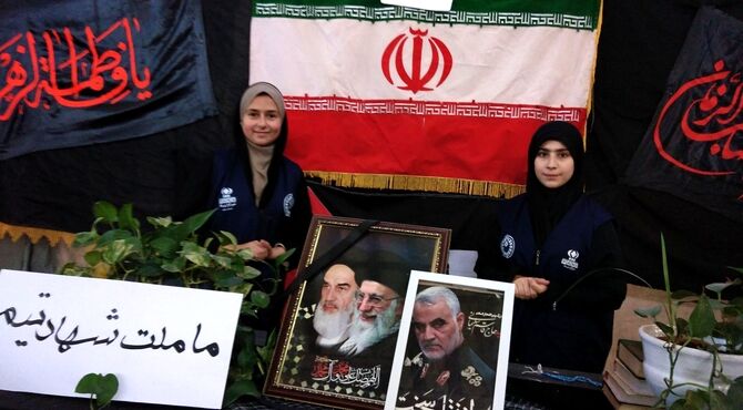 نماز جمعه عبادی سیاسی در شهرستان نیشابور 