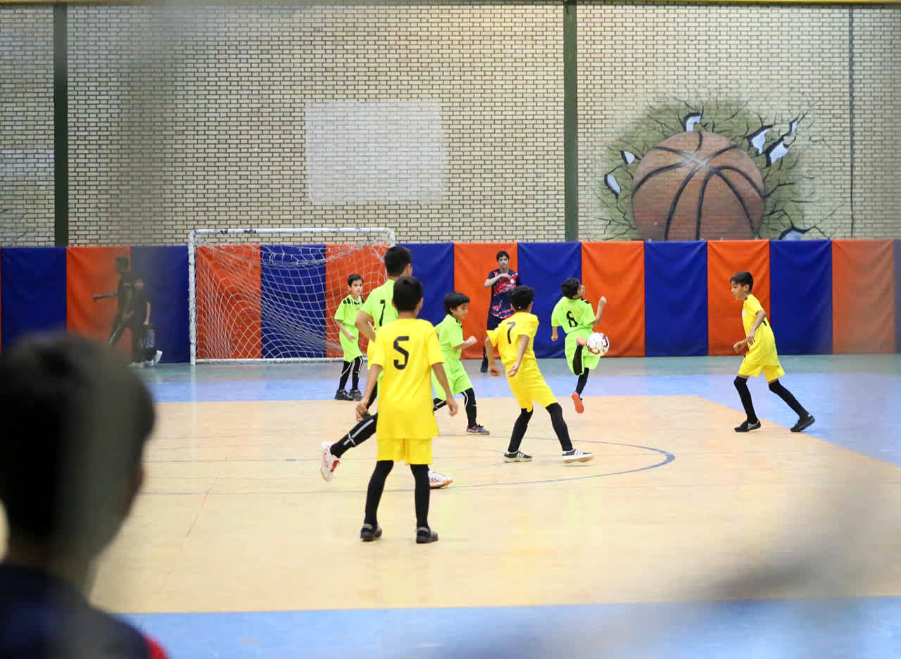 اولین دوره مسابقات فوتسال پسران همکار شهرداری مشهد