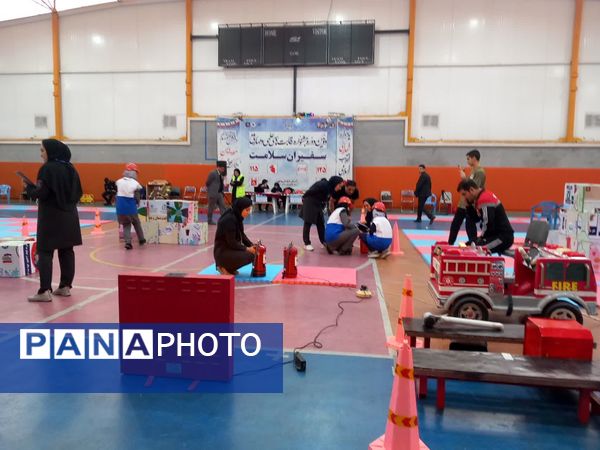 اختتامیه دومین دوره جشنواره رقابت‌های علمی و مهارتی استانی سفیران سلامت