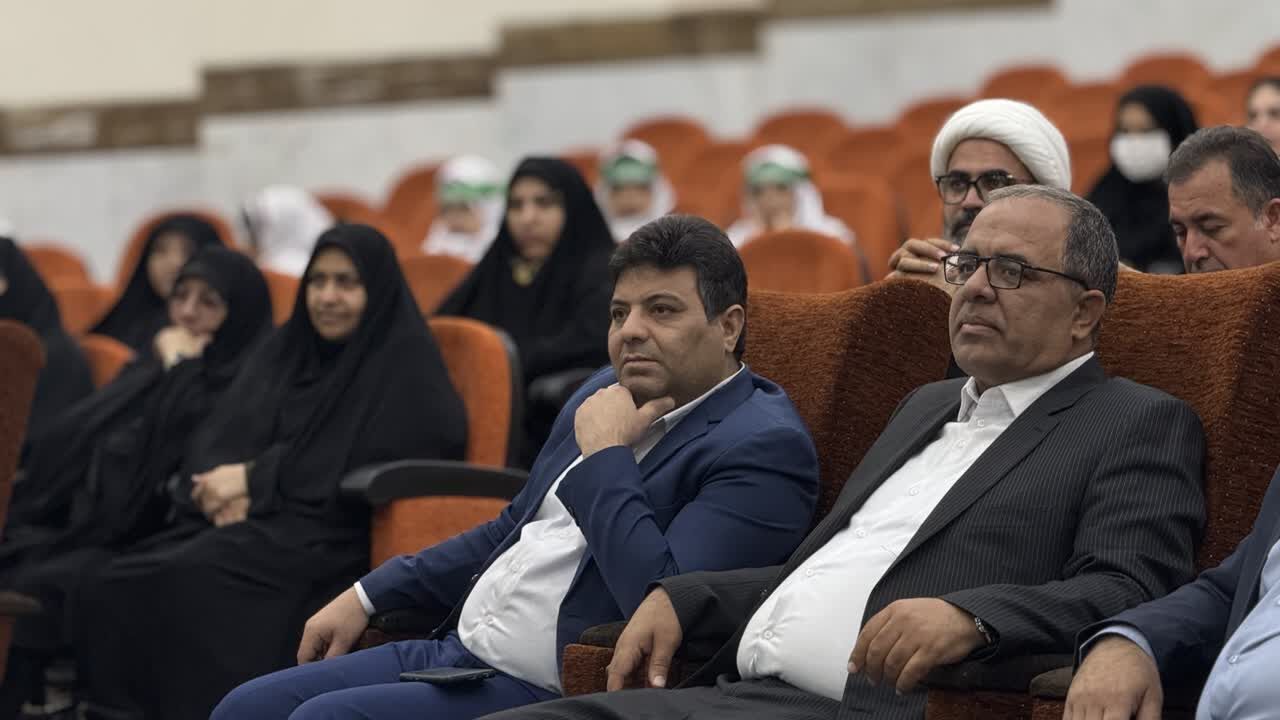 یادواره شهید دانش‌آموز اسکندر پولادی در بوشهر برگزار شد