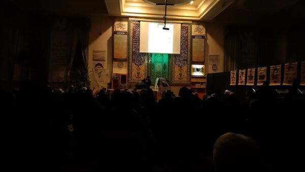  مراسم وداع با پیکر شهید جواد حسن زاده در مسجد امام علی(ع)