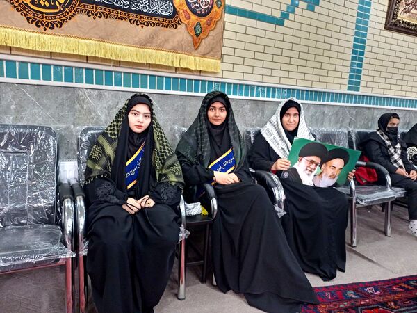 همایش صلابت خواهران بسیجی در خواجه