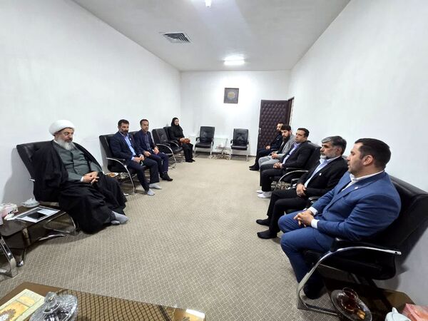دیدار تمامی مسئولان ساوجبلاغ با امام جمعه 