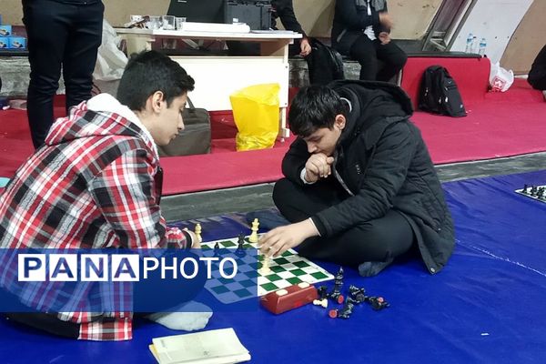 برگزاری مسابقات شطرنج دانش‌آموزی در بهارستان ۲