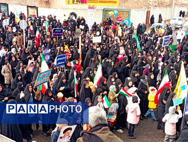 حماسه حضور مردم کاشمر در ۲۲ بهمن از قاب پانا