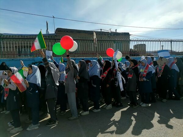 روز دانش آموز در دبستان شهید سید خلیل رضوی نیشابور