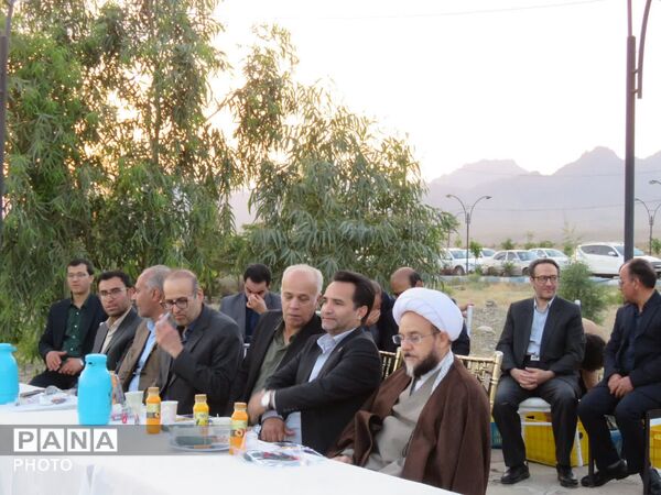 همایش «سپاس معلم» در خلیل‌آباد