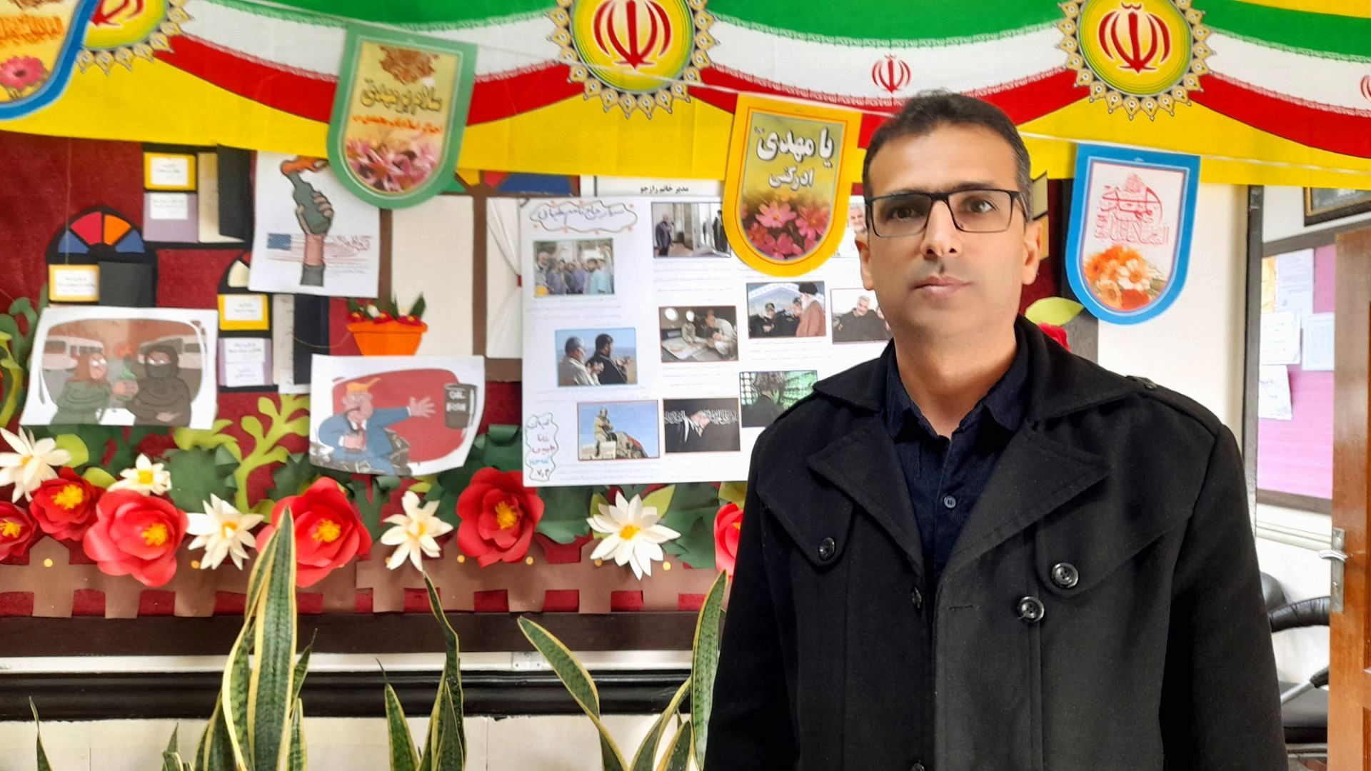 نمایشگاه‌های دهه فجر در مدارس، فرصتی برای تبیین ارزش‌های انقلاب اسلامی است