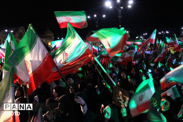 اجتماع «ایران یاران جوان» جلوه‌ای از پویایی نسل جدید انقلاب
