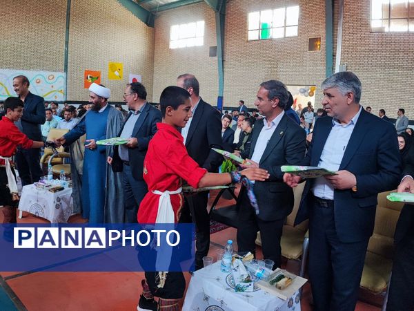 جشن گرامیداشت مقام معلم در شهرستان سملقان