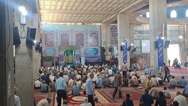 نماز جمعه در دهه سوم محرم در نیشابور