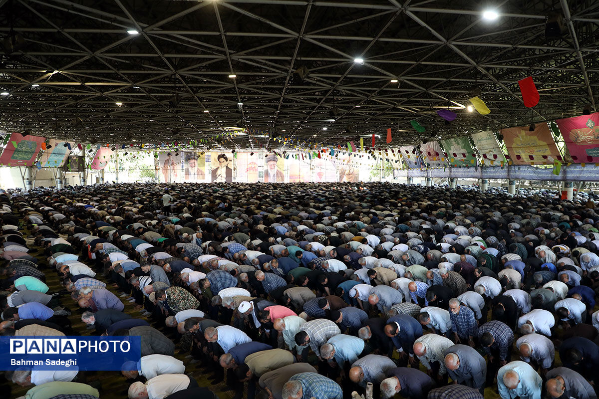 نماز جمعه تهران به امامت آیت‌الله خاتمی اقامه می‌شود