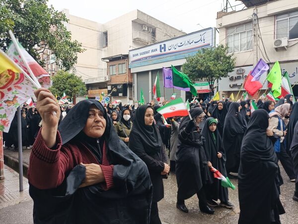 جشن تولد چهل و هفت سالگی انقلاب در گلوگاه 