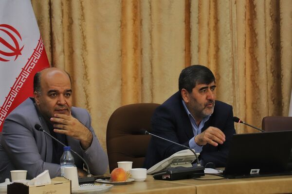آیین رونمایی از پوستر گرامیداشت روز ملی صنعت و معدن