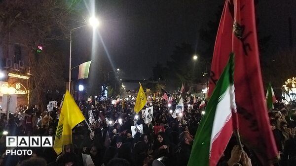 قاب هایی از حضورـ۳