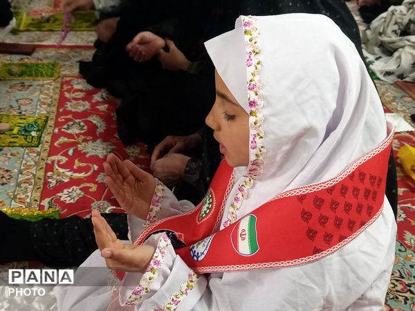 اقامه نماز جمعه عبادی سیاسی در  هفته دوم ماه مبارک رمضان  