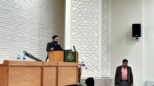 نشست صمیمی جوانان با حضرت آیت الله نورمفیدی