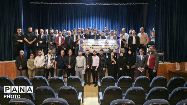اولین گردهمایی انتخابات هیات موسسان و هیات مدیره مجمع خبرنگاران شهرستان شبستر 