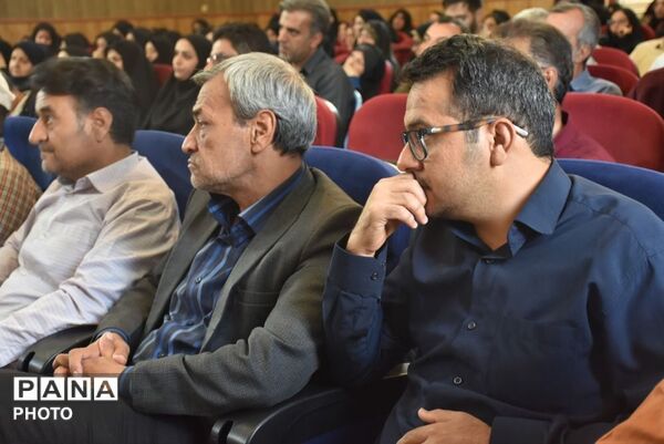 پایان دوره آموزشی آشنایی با وظایف سازمانی نیروهای سرایدار و خدمتگزار تبادکان