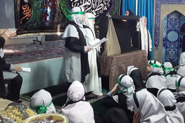  مراسم شهادت حضرت فاطمه زهرا(س) در مدارس بهارستان‌دو