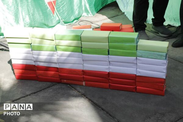 خشت‌گذاری دبستان نوید تهران