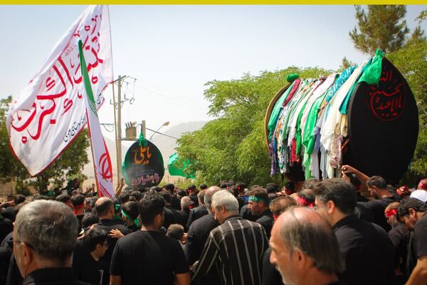 برگزاری مراسم ملی وداع نخل‌های روستاهای علوی و خاوه اردهال