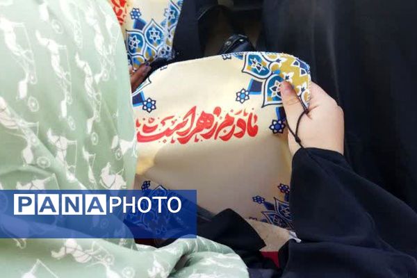 کاروان دل‌ها؛ سفر دانش‌آموزان دختر به دیار ایثار