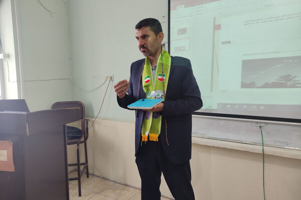 توانمند‌سازی مربیان پیشتاز ناحیه 4 شیراز 