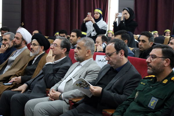 آیین نواختن زنگ انقلاب در آذربایجان غربی