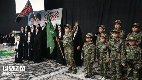 مراسم چهلمین روز شهادت رهبر انقلاب در لالجین برگزار شد