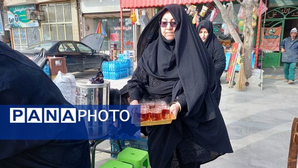 برپایی ایستگاه صلواتی به مناسبت سالگرد شهادت سردار سلیمانی در آشخانه