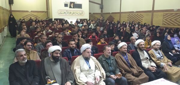 ملایر میزبان اجلاس سراسری نماز دانش‌آموزی شد