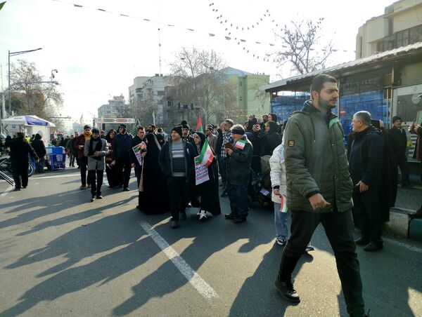 حضور میلیونی ایرانیان در جشن‌ پیروزی انقلاب اسلامی 