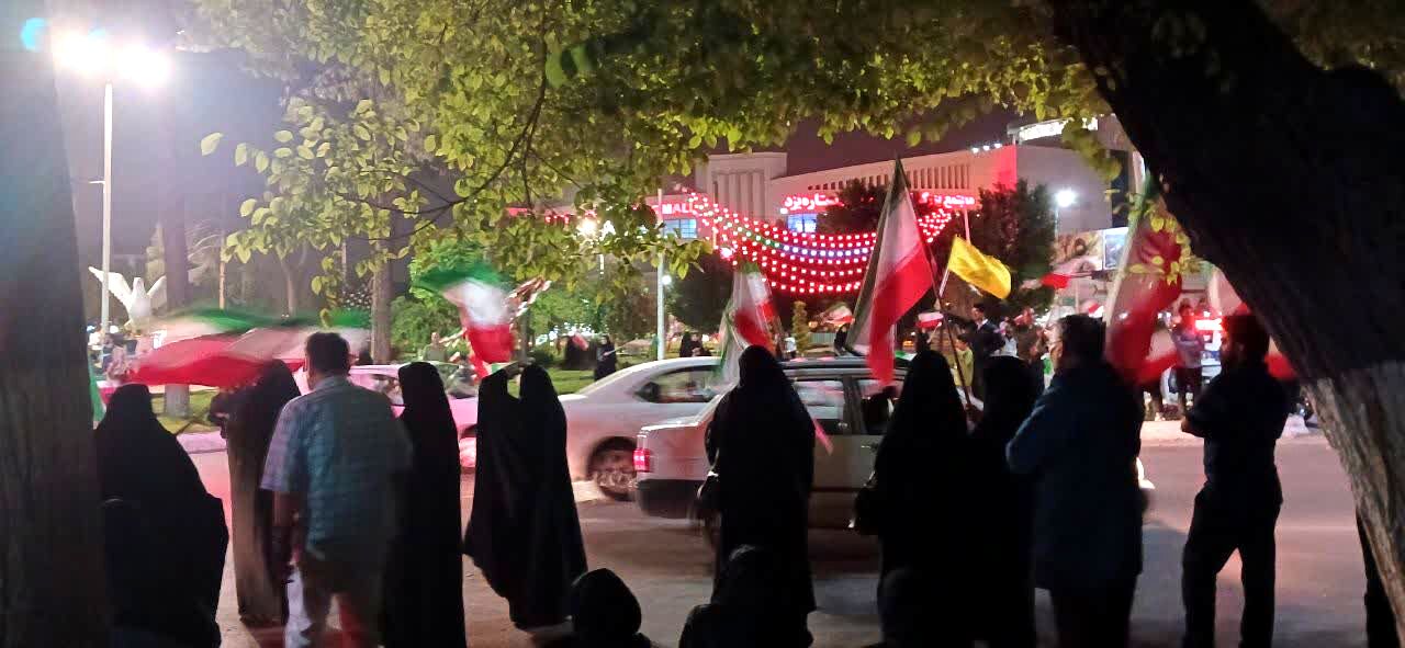 ۶۰ شب حضور مستمر؛ مردمی که قلبشان به عشق وطن می‌تپد