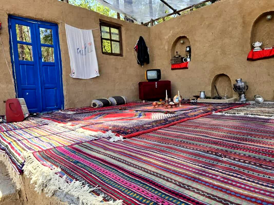 خانه سنتی میزبان مسافران نوروزی در نی‌ریز