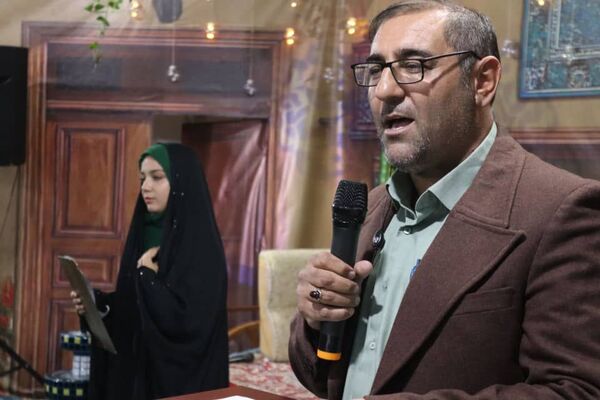 برگزاری باشکوه دومین محفل قرآنی «رواق» با محوریت ترویج جلسات خانگی قرآن در شهرستان فلارد