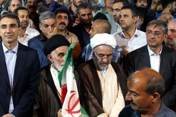 خرم آباد در عید غدیر صحنه‌ای باشکوه از وحدت و ولایتمداری خلق کرد