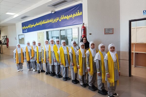 مدارس سما آباده در جشنواره سرود نغمه‌هاحائز مقام برتر شدند