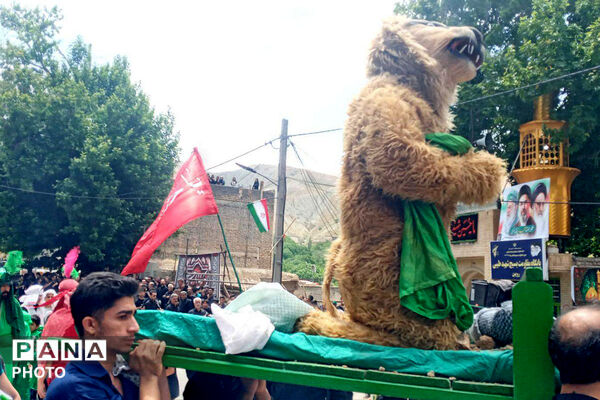 نمایی از عاشورا حسینی در روستا رویین