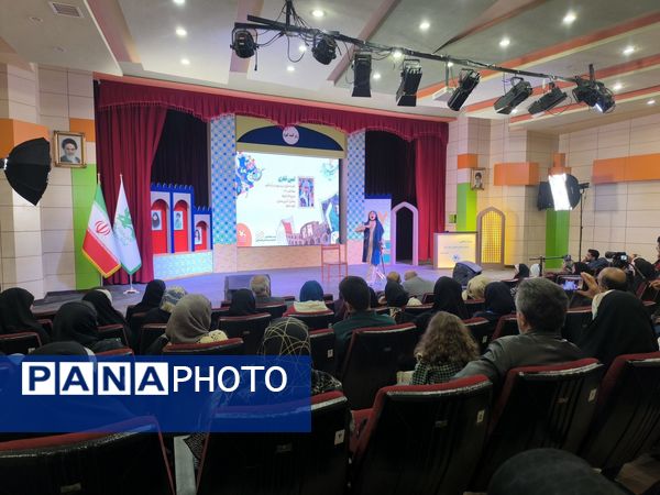 جشنواره قصه‌گویی در مشهد مقدس؛ از داستان‌های دینی تا روایت‌های سنتی و فرهنگی