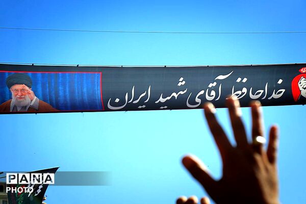 روایت قاب‌هایی که عکس شدند و مردمی که برای خون‌خواهی ایستادند