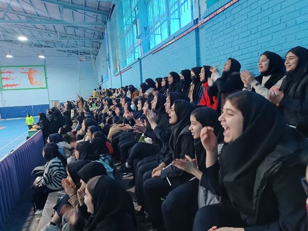 آئین افتتاحیه مسابقات فوتسال دانش‌آموزی منتخب آموزشگاه های شهرستانهای استان تهران به میزبانی ورامین 