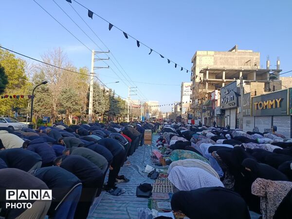 برپایی نماز عید سعید فطر در مشکین دشت  کرج 