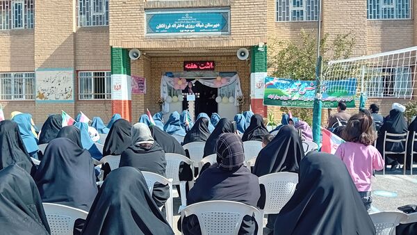 نواختن زنگ مهر و آغاز سال تحصیلی جدید در شهرستان کمیجان